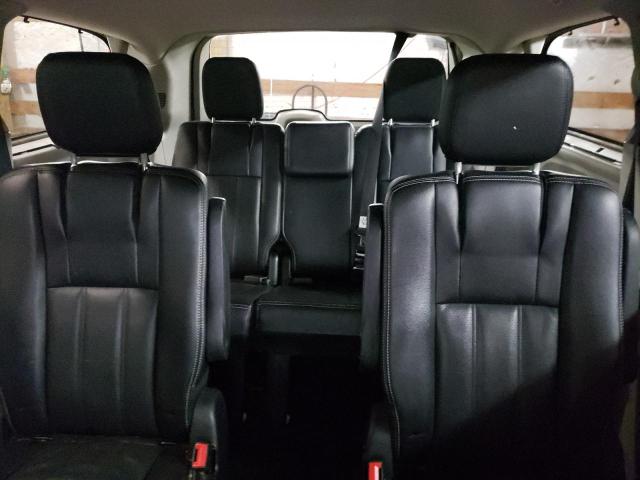 Photo 10 from auction – 2015 CHRYSLER TOWN & COU with VIN 2C4RC1CGXFR525580