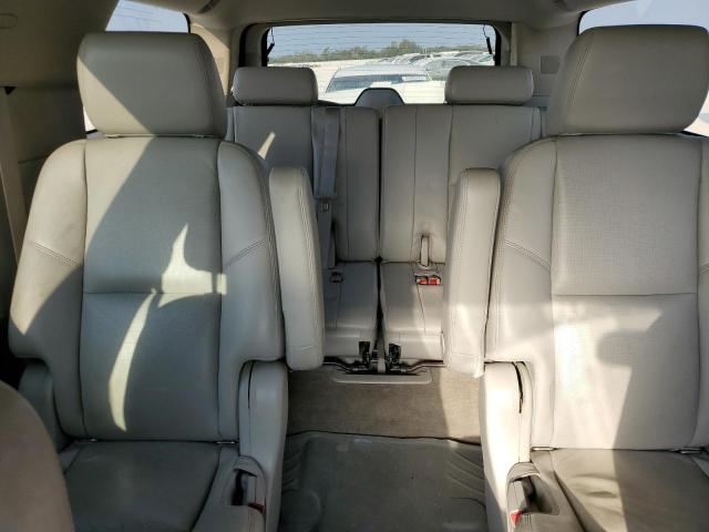Photo 10 from auction – 2011 CHEVROLET SUBURBAN C with VIN 1GNSCKE02BR304506