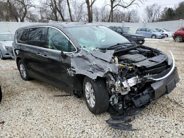 Photo 4 from auction – 2017 CHRYSLER PACIFICA T with VIN 2C4RC1DG6HR529496