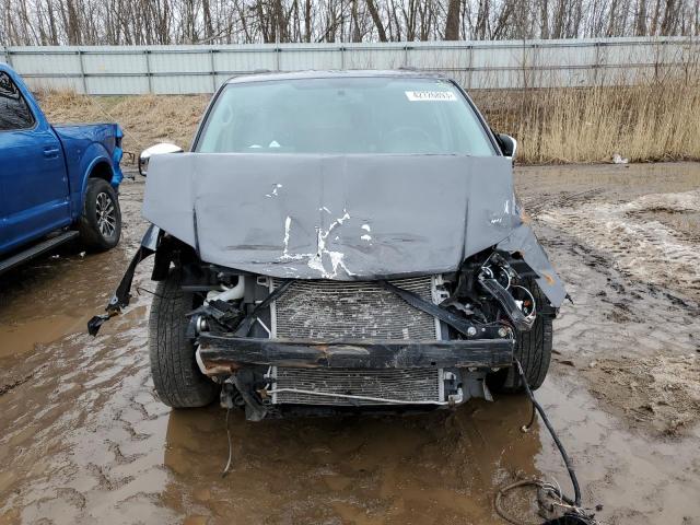 Photo 5 from auction – 2014 CHRYSLER TOWN & COU with VIN 2C4RC1CG8ER330155