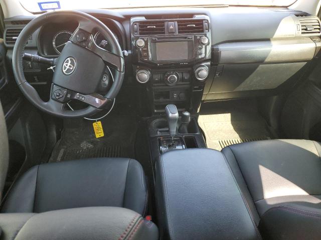 Photo 8 from auction – 2018 TOYOTA 4RUNNER SR with VIN JTEBU5JR0J5554324