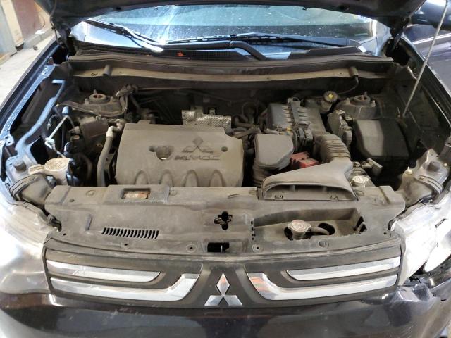 Photo 12 from auction – 2014 MITSUBISHI OUTLANDER with VIN JA4AZ3A36EZ006421