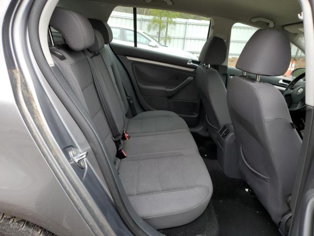 Photo 10 from auction – 2009 VOLKSWAGEN RABBIT with VIN WVWDA71K49W147813