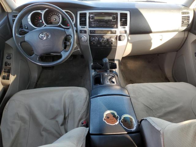 Photo 8 from auction – 2005 TOYOTA 4RUNNER SR with VIN JTEBU14R650058404