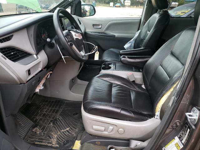 Photo 7 from auction – 2016 TOYOTA SIENNA LE with VIN 5TDKK3DC5GS708079
