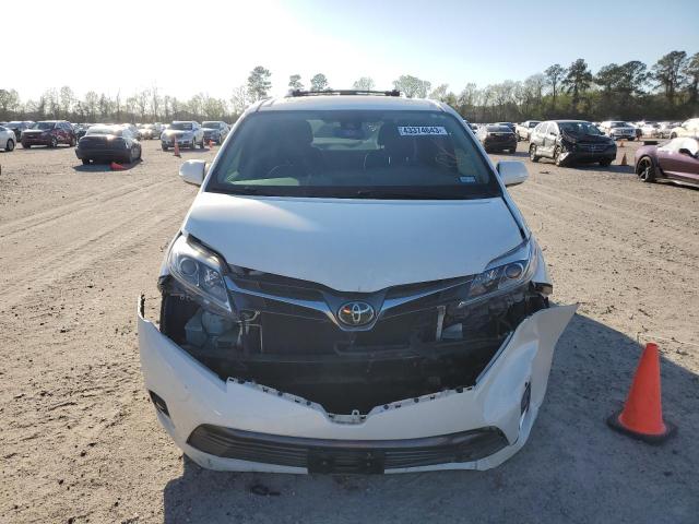 Photo 5 from auction – 2018 TOYOTA SIENNA XLE with VIN 5TDYZ3DCXJS944059