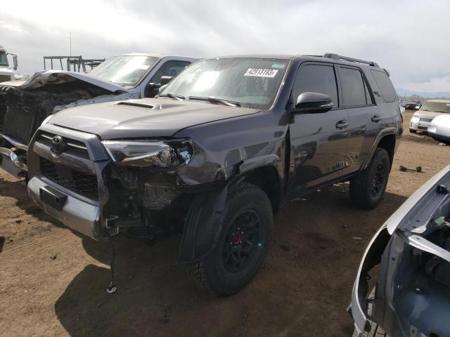 TOYOTA 4RUNNER SR 2022 with VIN JTERU5JRXN5986939 - Photo from auction
