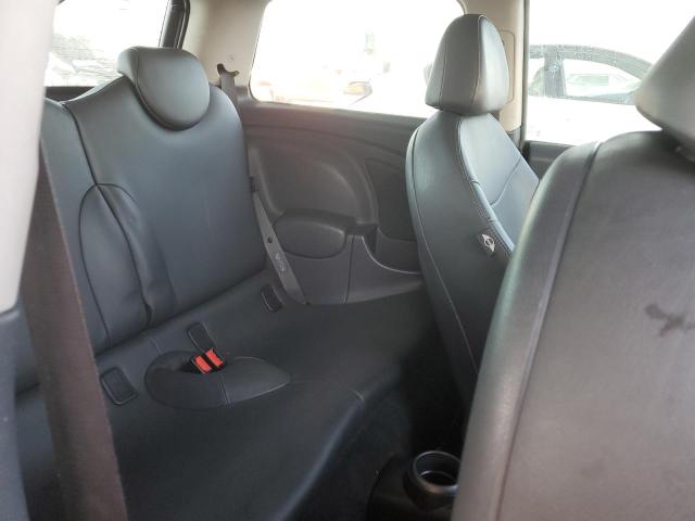 Photo 10 from auction – 2006 MINI COOPER S with VIN WMWRE33506TJ34450