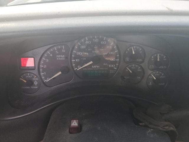 Photo 9 from auction – 2002 CHEVROLET SILVERADO with VIN 1GBGC24U12Z132833