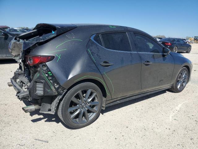 Photo 3 from auction – 2019 MAZDA 3 with VIN JM1BPAJM4K1131165
