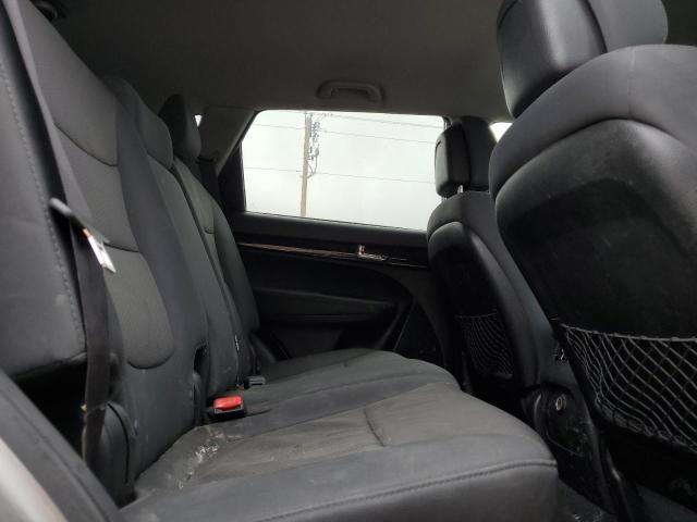 Photo 11 from auction – 2013 KIA SORENTO LX with VIN 5XYKTCA65DG376231