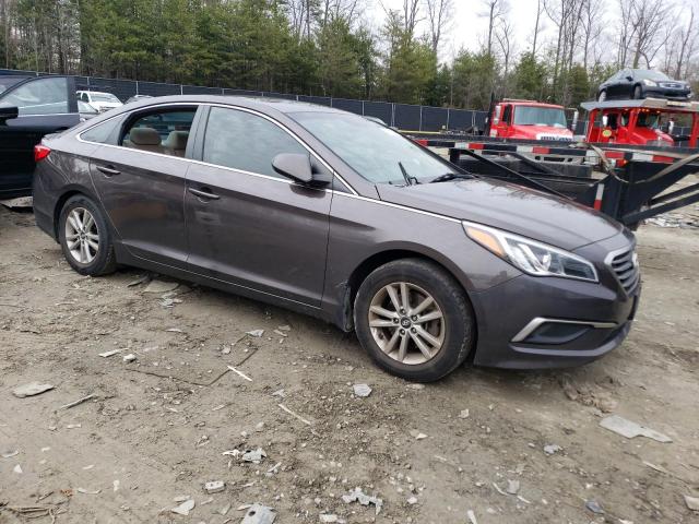 Photo 4 from auction – 2017 HYUNDAI SONATA SE with VIN 5NPE24AF1HH472815