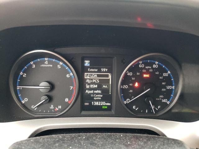 Photo 9 from auction – 2018 TOYOTA RAV4 ADVEN with VIN JTMRFREV9JD229253