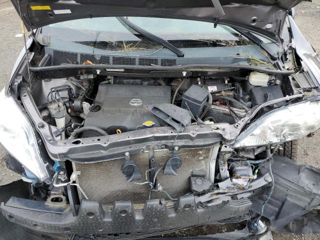 Photo 11 from auction – 2011 TOYOTA SIENNA XLE with VIN 5TDDK3DC2BS020008