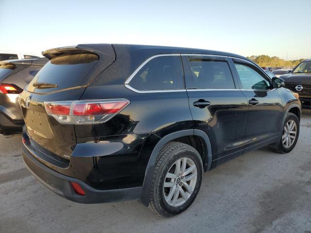 Photo 3 from auction – 2016 TOYOTA HIGHLANDER with VIN 5TDBKRFH9GS264040