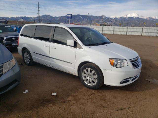 Photo 4 from auction – 2015 CHRYSLER TOWN & COU with VIN 2C4RC1BG3FR552489