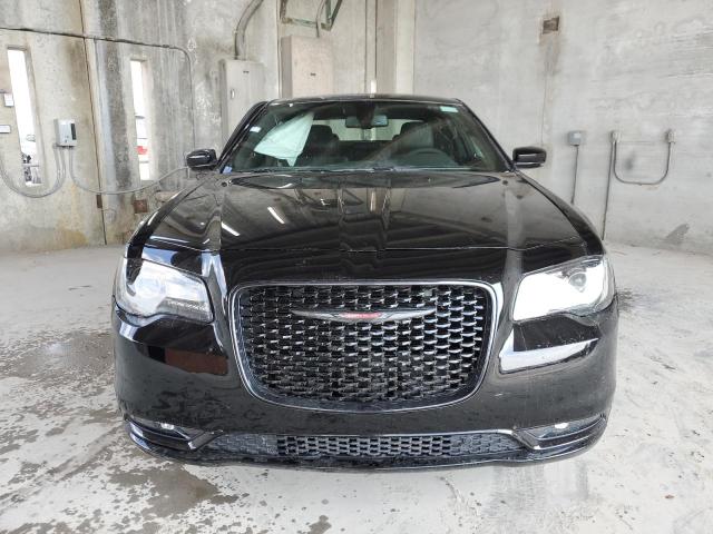 Photo 5 from auction – 2022 CHRYSLER 300 S with VIN 2C3CCABG3NH249145