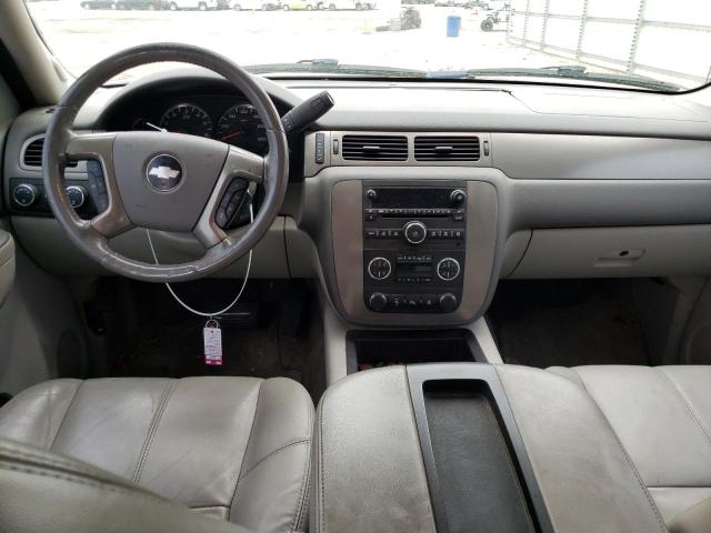 Photo 8 from auction – 2010 CHEVROLET AVALANCHE with VIN 3GNVKFE02AG155343