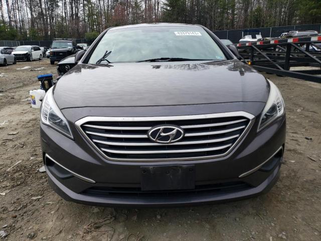 Photo 5 from auction – 2017 HYUNDAI SONATA SE with VIN 5NPE24AF1HH472815