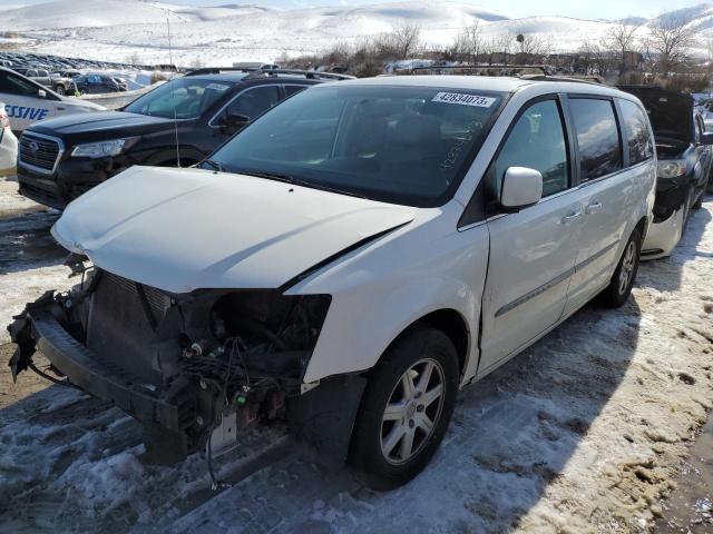 CHRYSLER TOWN & COU 2013 with VIN 2C4RC1BG0DR583969 - Photo from auction
