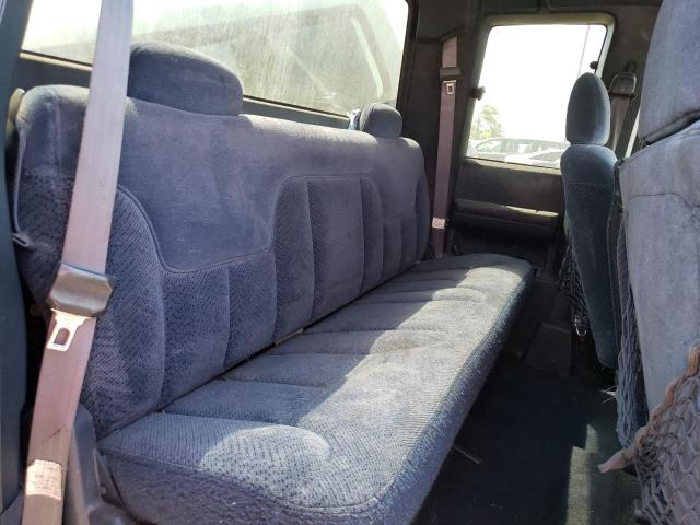 Photo 10 from auction – 1998 CHEVROLET GMT-400 C1 with VIN 1GCEC19R0WR135634