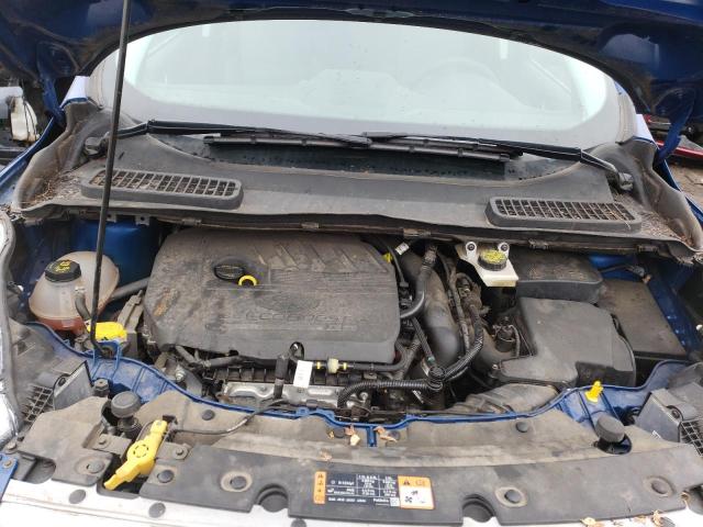 Photo 12 from auction – 2017 FORD ESCAPE SE with VIN 1FMCU0GD5HUB97290