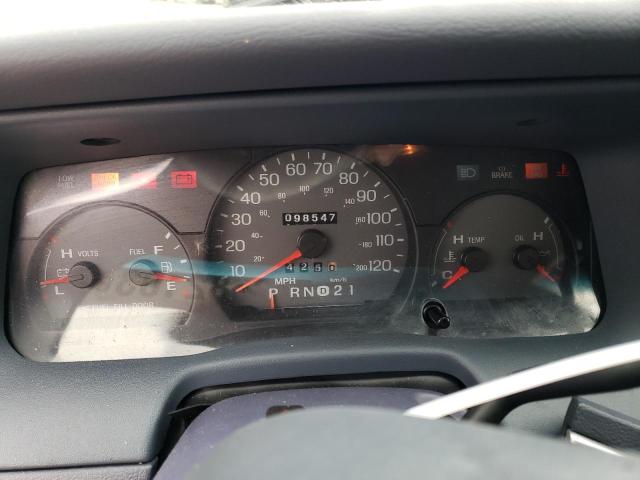 Photo 9 from auction – 2001 MERCURY GRAND MARQ with VIN 2MEFM74W21X645384