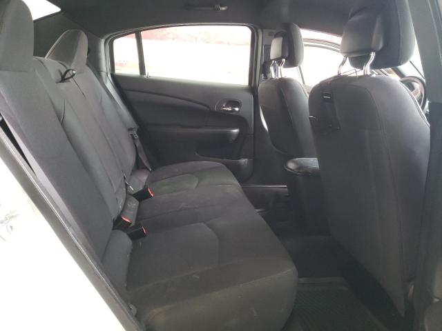 Photo 10 from auction – 2013 CHRYSLER 200 TOURIN with VIN 1C3CCBBB1DN764614