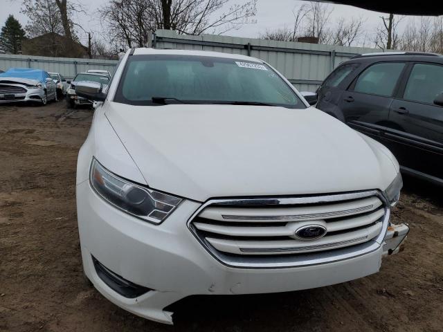 Photo 5 from auction – 2013 FORD TAURUS LIM with VIN 1FAHP2F88DG117416