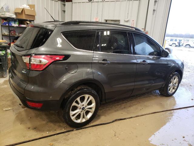 Photo 3 from auction – 2017 FORD ESCAPE SE with VIN 1FMCU9GD0HUC09592