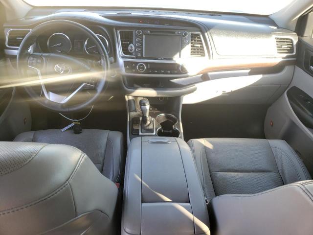 Photo 8 from auction – 2015 TOYOTA HIGHLANDER with VIN 5TDDCRFH3FS009226