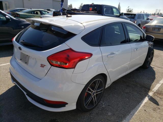 Photo 3 from auction – 2018 FORD FOCUS ST with VIN 1FADP3L9XJL213522