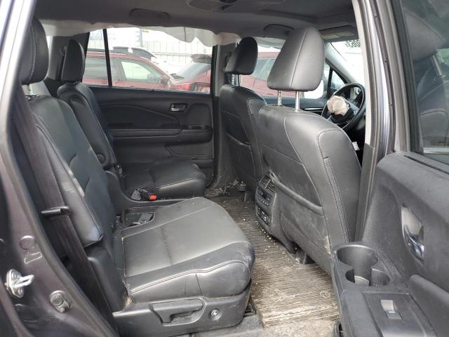Photo 11 from auction – 2019 HONDA PILOT TOUR with VIN 5FNYF6H60KB090588