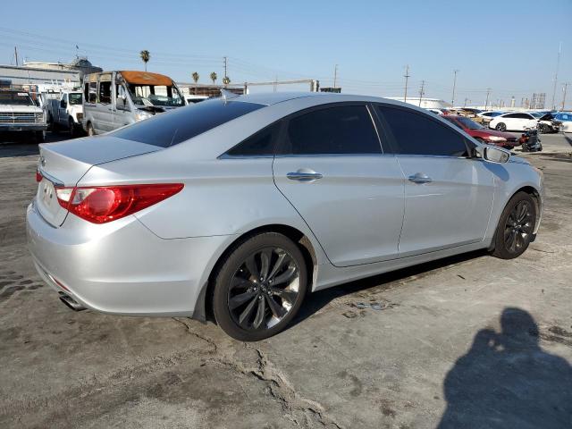 Photo 3 from auction – 2011 HYUNDAI SONATA SE with VIN 5NPEC4ACXBH115661