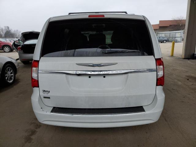 Photo 6 from auction – 2016 CHRYSLER TOWN & COU with VIN 2C4RC1BG4GR230218