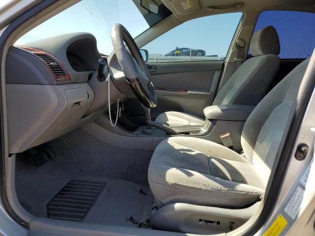 Photo 7 from auction – 2002 TOYOTA CAMRY LE with VIN 4T1BF30K02U526677
