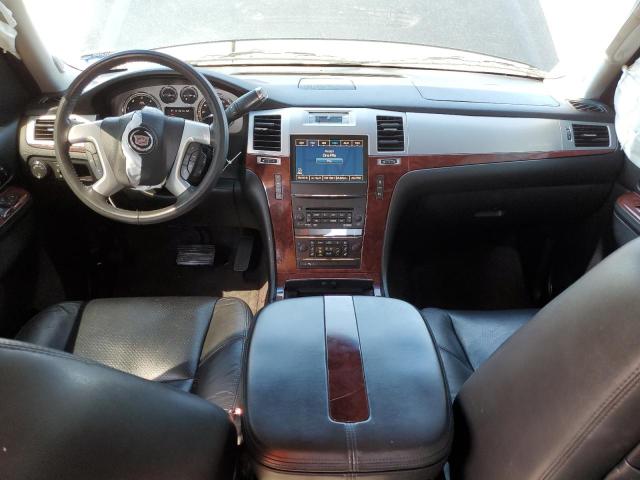 Photo 8 from auction – 2011 CADILLAC ESCALADE with VIN 1GYS3AEF1BR324764