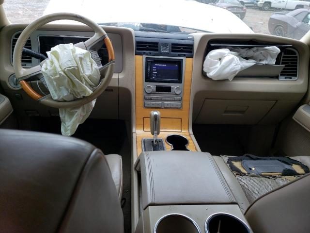 Photo 8 from auction – 2007 LINCOLN NAVIGATOR with VIN 5LMFL27527LJ09835
