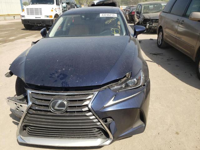 Photo 5 from auction – 2017 LEXUS IS 200T with VIN JTHBA1D29H5055437