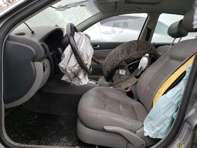 Photo 7 from auction – 2004 VOLKSWAGEN PASSAT GLS with VIN WVWPD63B94P244035