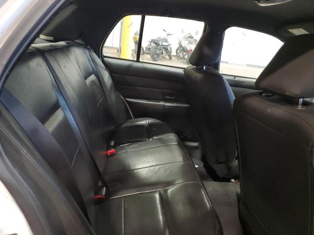Photo 10 from auction – 2010 FORD CROWN VICT with VIN 2FABP7BV3AX116680