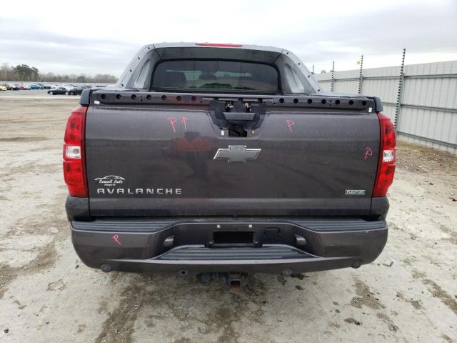 Foto 6 de la subasta – 2010 CHEVROLET AVALANCHE con VIN 3GNVKFE02AG155343