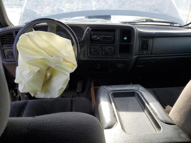 Photo 8 from auction – 2005 GMC NEW SIERRA with VIN 2GTEC19T751389182
