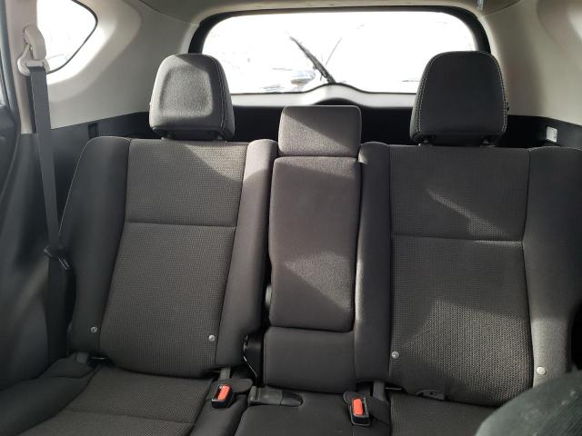 Photo 10 from auction – 2017 TOYOTA RAV4 XLE with VIN 2T3RFREV8HW637479