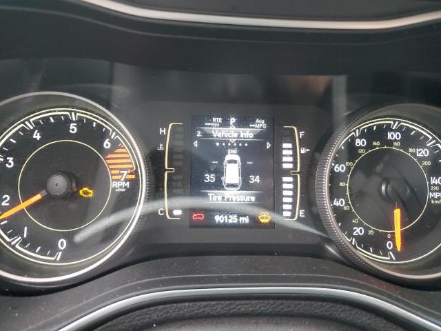 Photo 9 from auction – 2019 JEEP CHEROKEE L with VIN 1C4PJLCB0KD122749