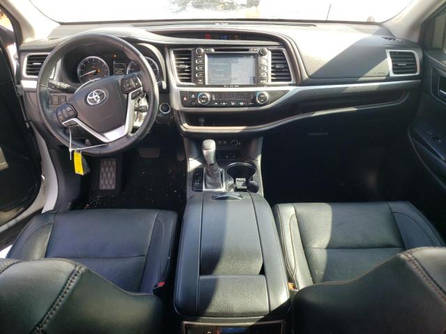 Photo 8 from auction – 2017 TOYOTA HIGHLANDER with VIN 5TDDZRFH8HS422132