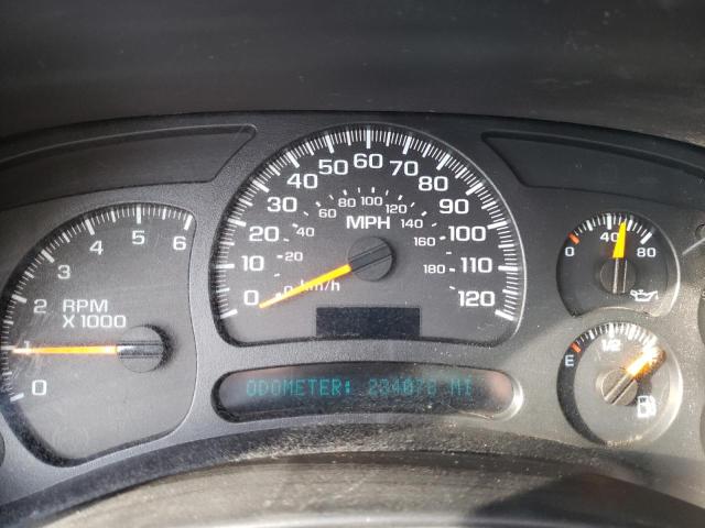Photo 9 from auction – 2005 CHEVROLET SILVERADO with VIN 1GCEC19V05Z114407