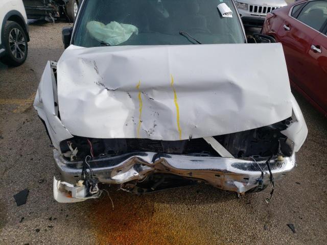 Photo 12 from auction – 2001 CHEVROLET BLAZER with VIN 1GNCS13W312126881