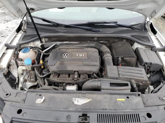 Photo 11 from auction – 2015 VOLKSWAGEN PASSAT S with VIN 1VWAT7A30FC106093