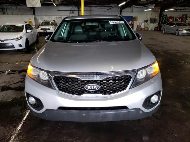 Photo 5 from auction – 2011 KIA SORENTO EX with VIN 5XYKU3A12BG009706